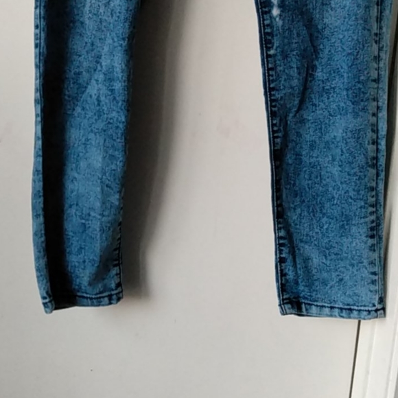 Pants - Picture 3 of 4